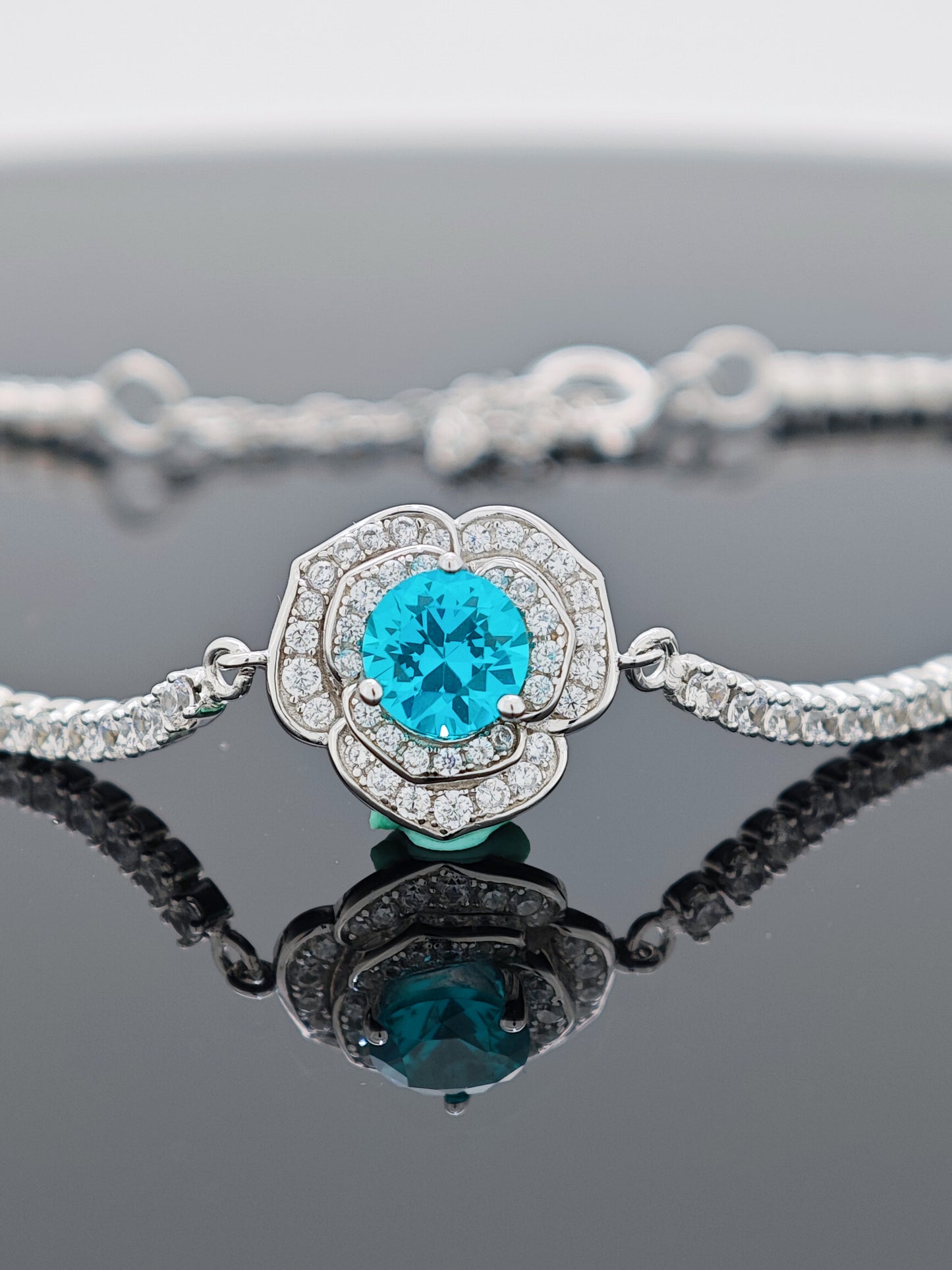 Certified S925 Sterling Silver Lab made Paraiba(TOURMALINE) bracelet