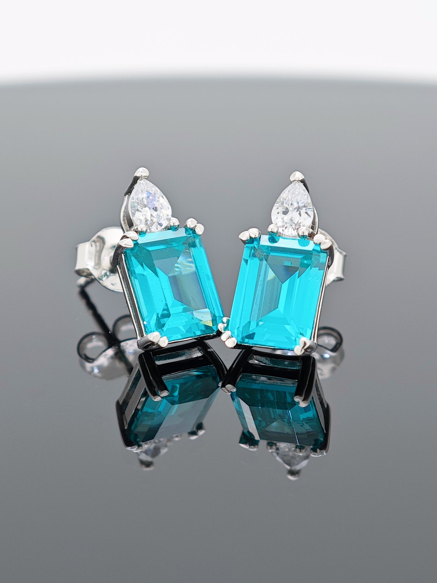 Certified S925 STERLING SILVER SETTING MAN MADE PARAIBA(TOURMALINE) EARINGS