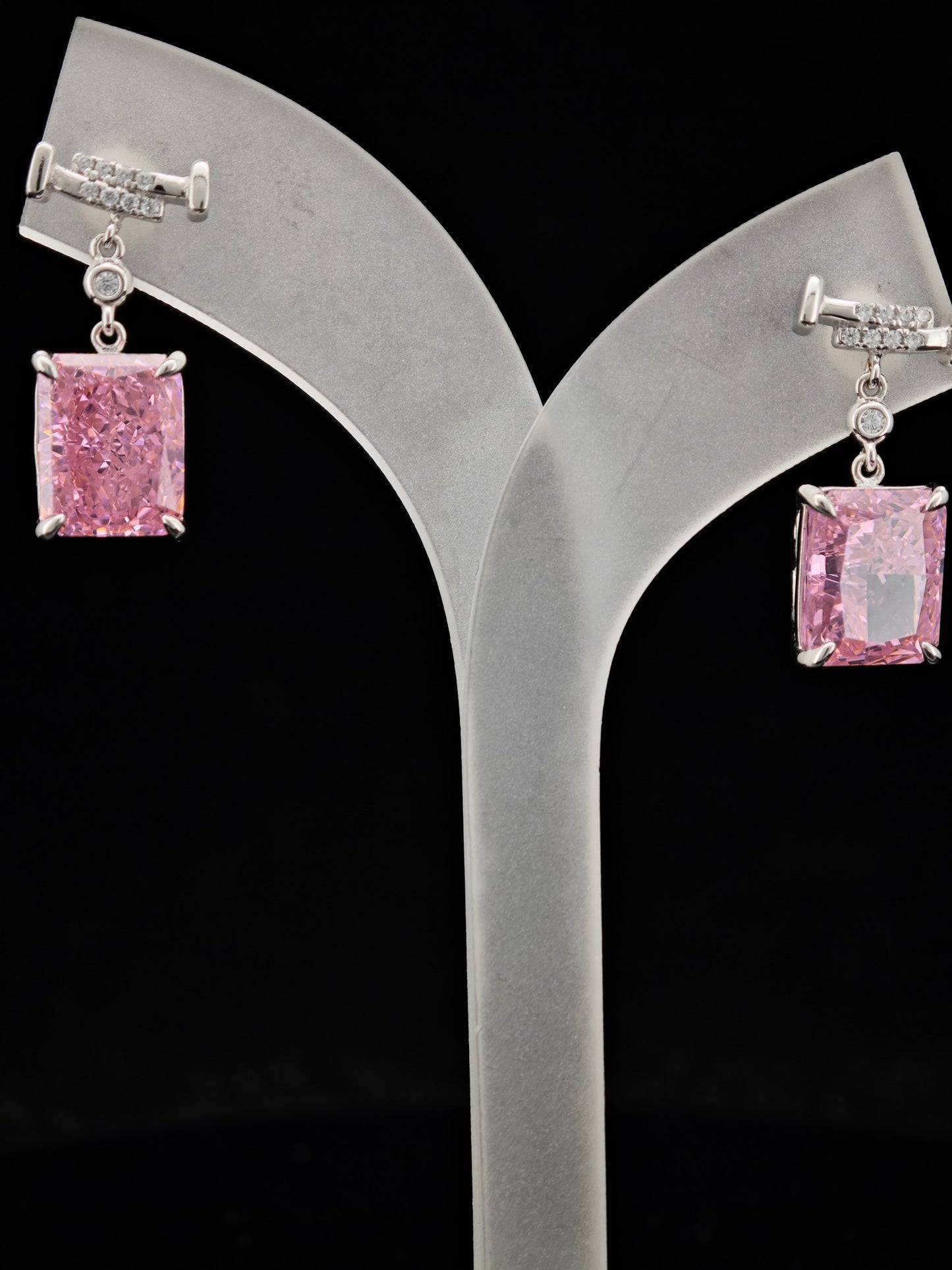 "S925 Genuine Silver Pink Ice Flower Zircon Earrings: A Touch of Luxury"