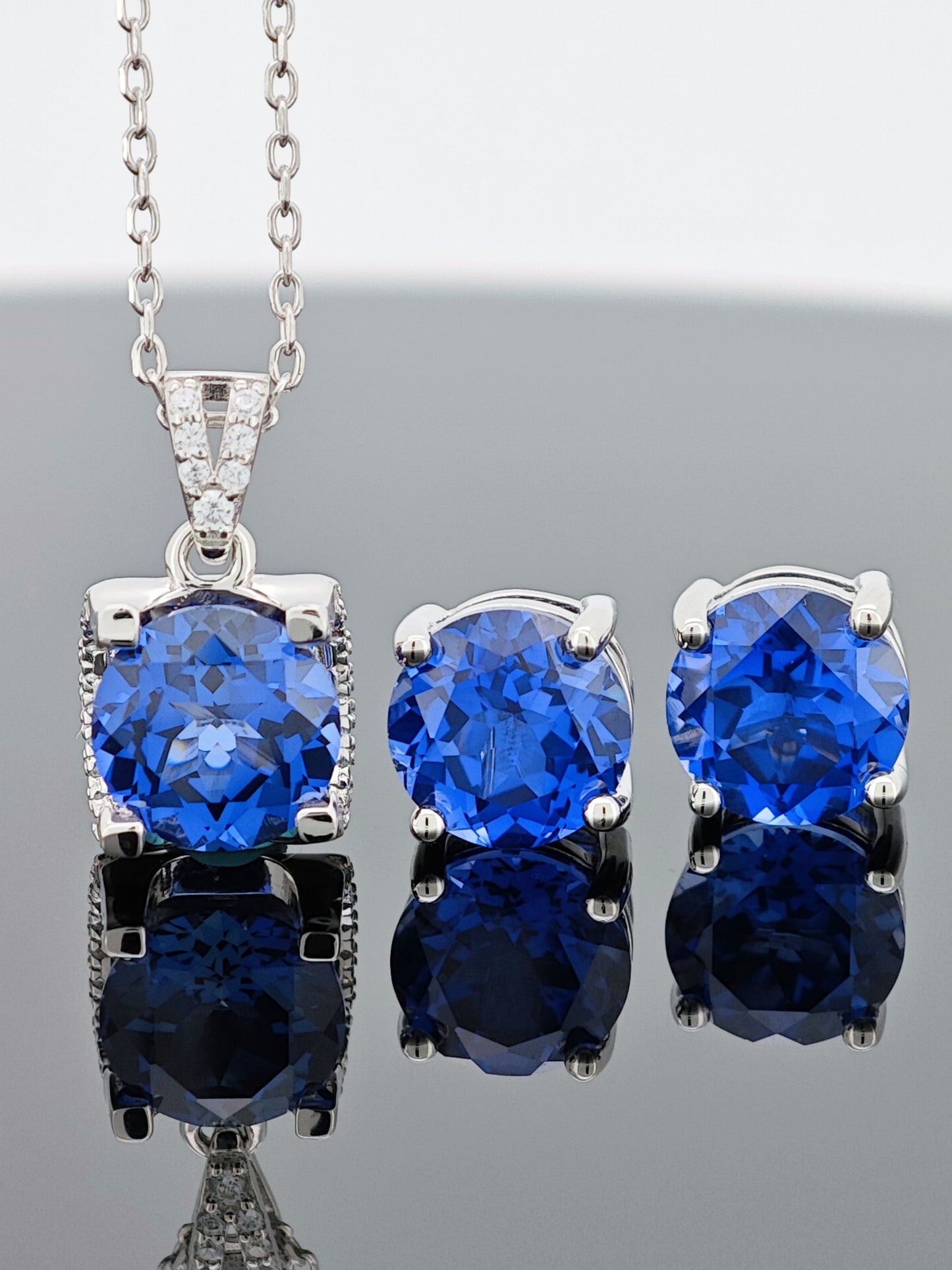 Certified S925 Silver setting-Cultured Sapphire necklace