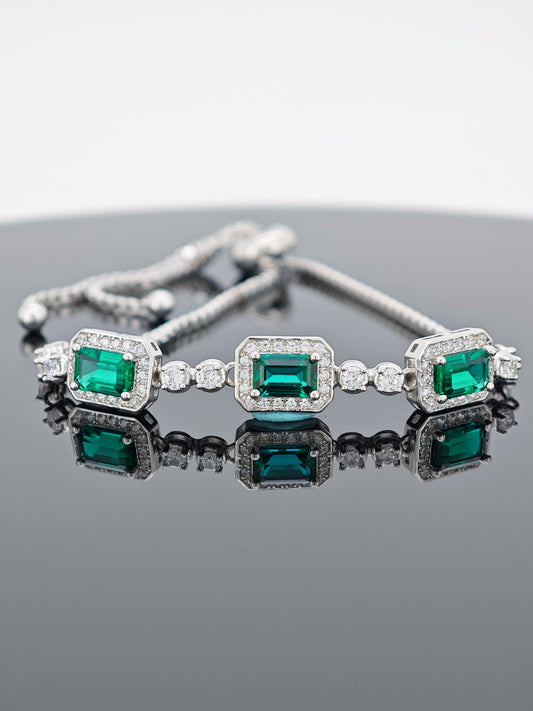 Elegant S925 Silver - Inlaid Cultivated Emerald Bracelet: A Touch of Luxurious Green