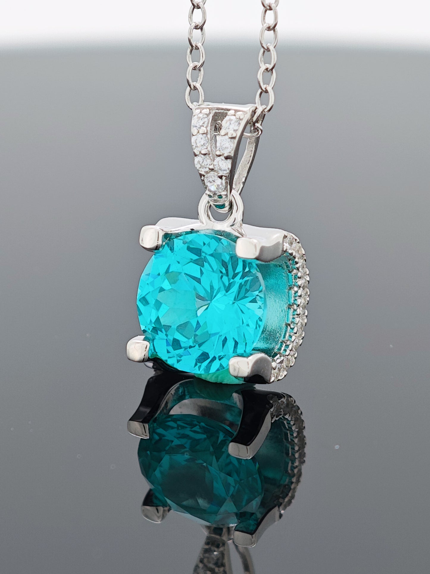Certified S925 Silver setting Lab made Paraiba(TOURMALINE) pendant