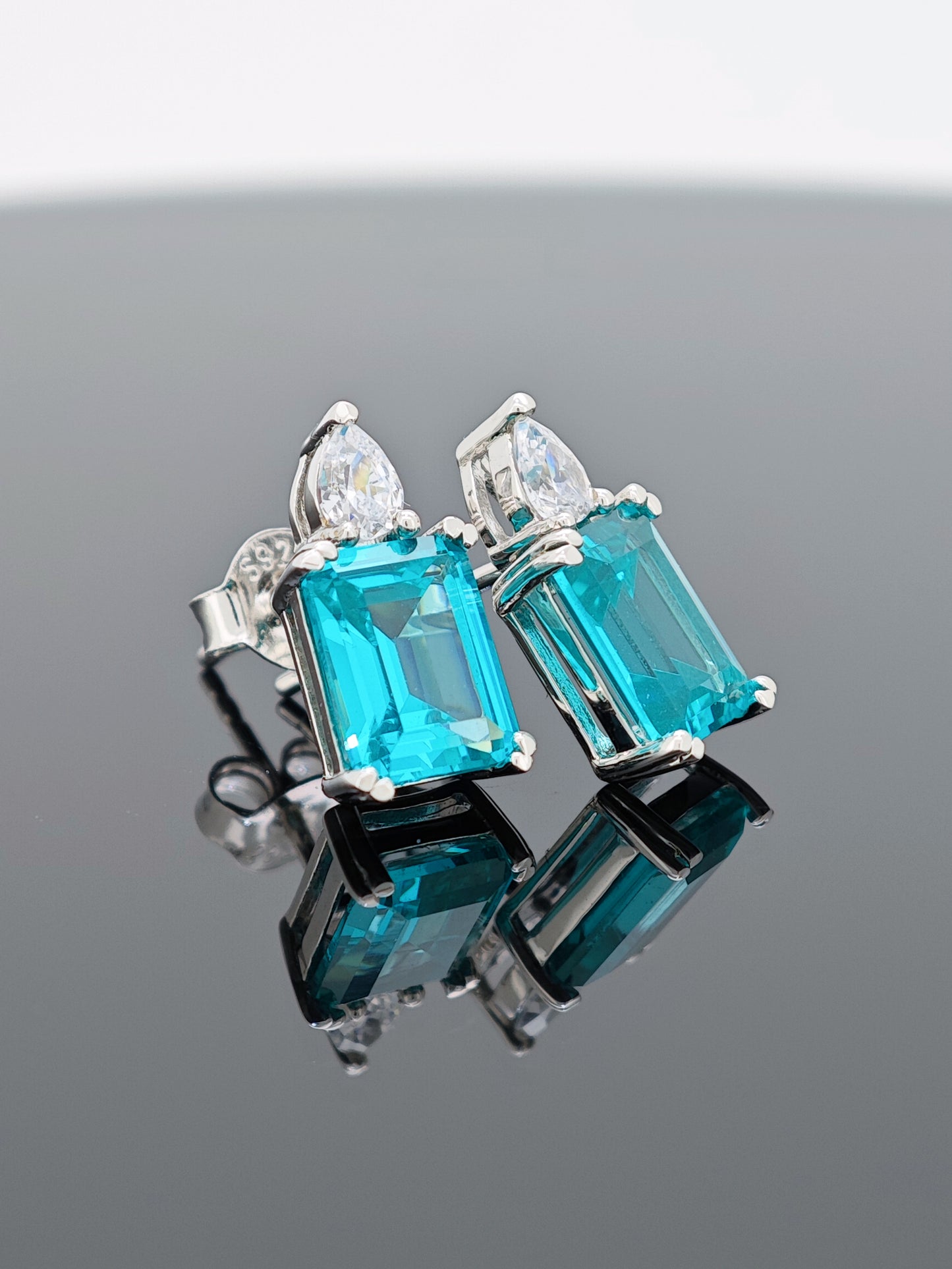 Certified S925 STERLING SILVER SETTING MAN MADE PARAIBA(TOURMALINE) EARINGS