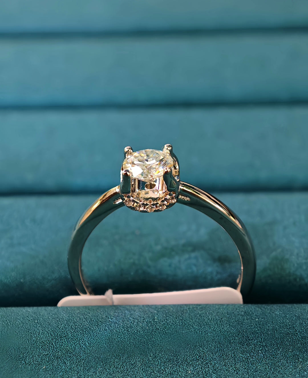  "Moissanite’s Celestial Glow: The One-of-a-Kind Engagement Ring for Your ‘Yes’ Moment"