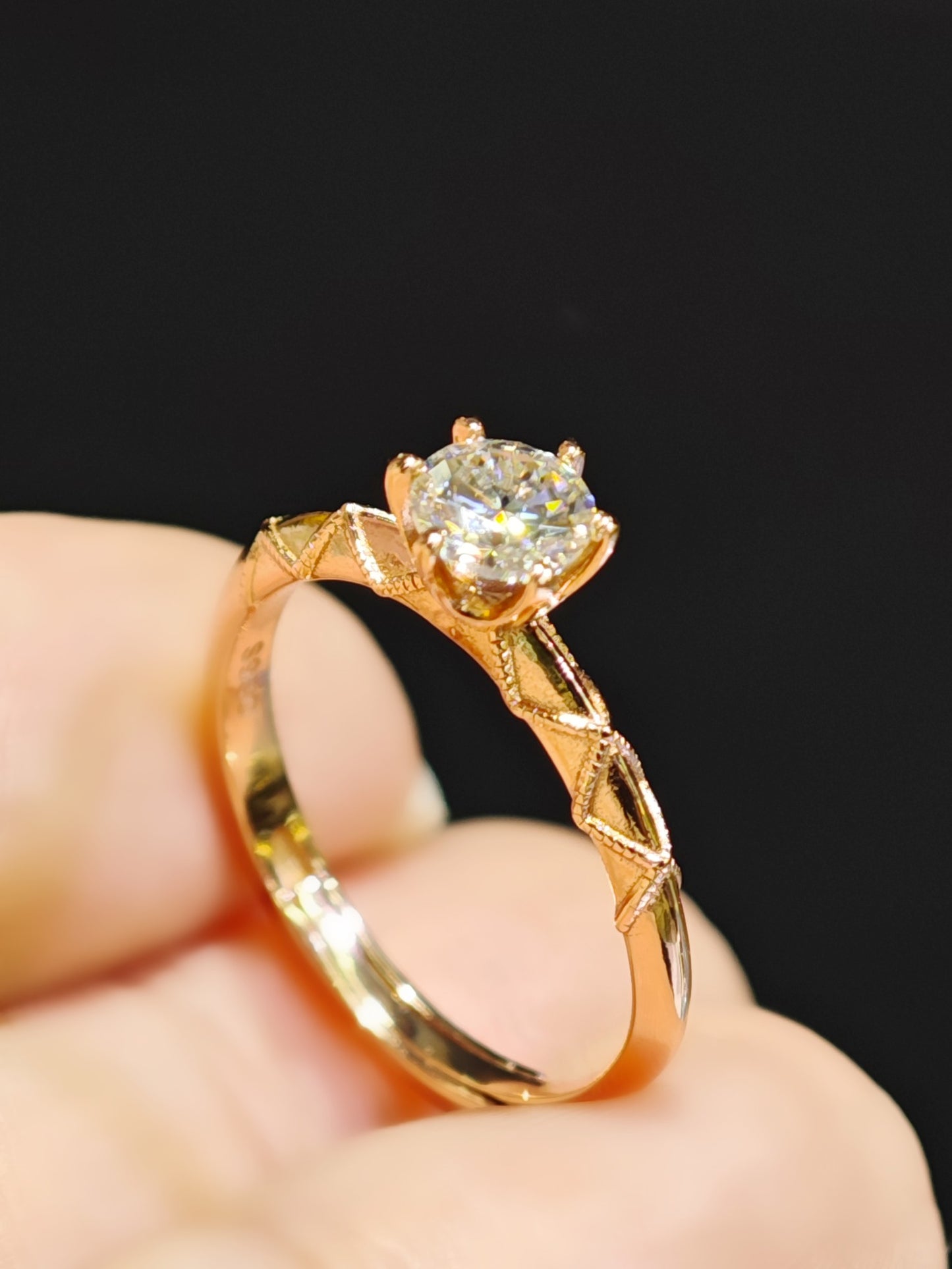 "Moissanite's Glow, Rose Gold's Warmth: The Ring That Holds Your 'Will You Marry Me?"